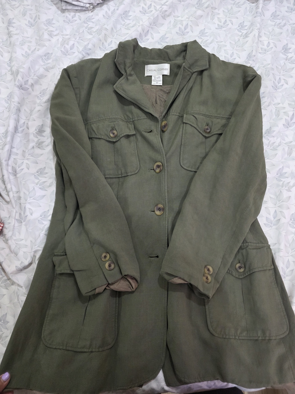 Casual Corner Olive Utility Jacket with Flap Pockets